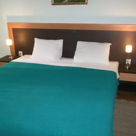 Hotel Silia 3*