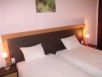Silia Hotel 3*